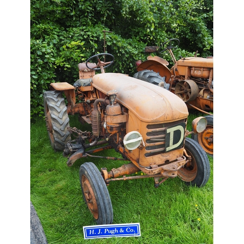 117 - Renault R7053 D16 tractor. S/n 73027G2. Original condition