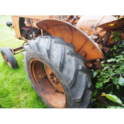 118 - Renault R3046 1739 tractor. S/n 2119888. Original condition