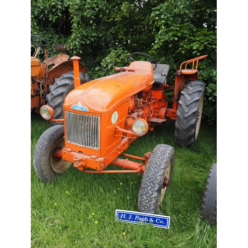 119 - Renault N72 tractor. S/n 7248853