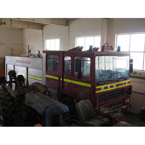 139 - Dennis Fire Engine. Fitted with Perkins V8 engine. Reg 83-LD-261