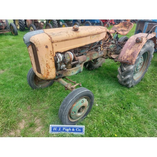 133 - Sam 25D Tractor. S/n 251406