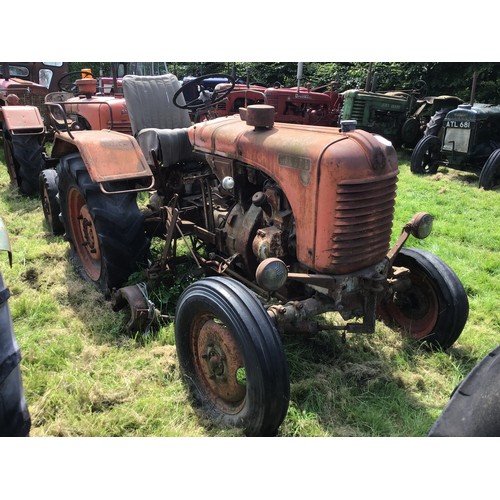 124 - Steyr tractor. Single cylinder diesel tractor