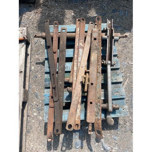 8 - Ferguson T bars, stays, drawbar and pick up hitch parts