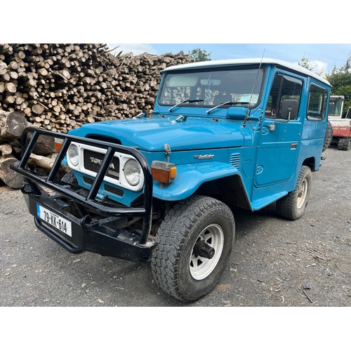 140 - Toyota BJ 40 Land Cruiser. 1979. Runs and drives. 76962km showing. Reg. 79-KK-614