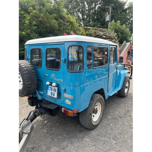 140 - Toyota BJ 40 Land Cruiser. 1979. Runs and drives. 76962km showing. Reg. 79-KK-614