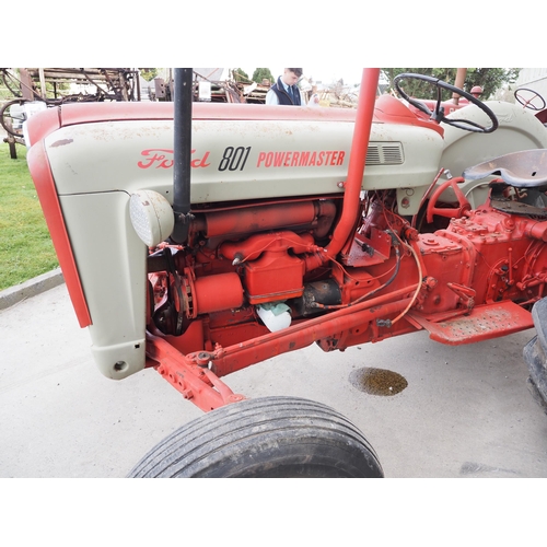 Ford 801 Powermaster diesel tractor. 1959. Runs and drives, 12 volt