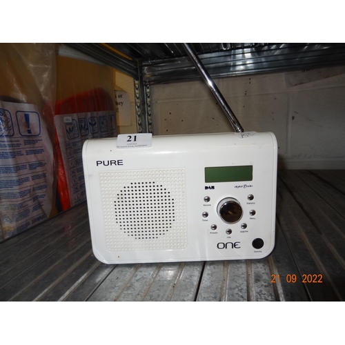 21 - Pure one DAB radio in working order