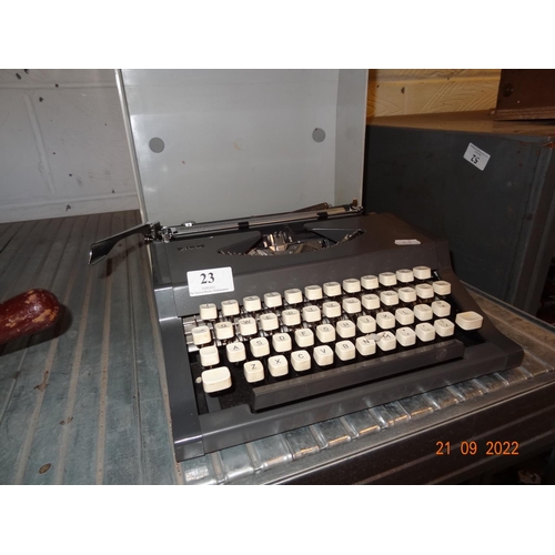 23 - Vintage royal All portable American typewriter with case