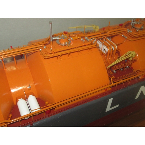 104A - A 1:48 SCALE MODEL OF THE LNG (LIQUID NATURAL GAS) CARRIER T.T. KHANNUR, BUILT BY MOSS ROSENBERG, NO... 