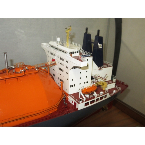 104A - A 1:48 SCALE MODEL OF THE LNG (LIQUID NATURAL GAS) CARRIER T.T. KHANNUR, BUILT BY MOSS ROSENBERG, NO... 