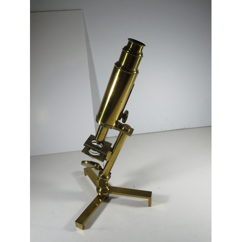 257 - AN IMPROVED COMPOUND MICROSCOPE OF PHILIP CARPENTER, CIRCA 1820Constructed in lacquered brass and si... 