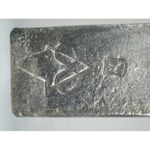 29 - A DUTCH EAST INDIA COMPANY (V.O.C.) SILVER INGOT SALVAGED FROM THE ROOSWIJK CARGO, CIRCA 1739stamped... 