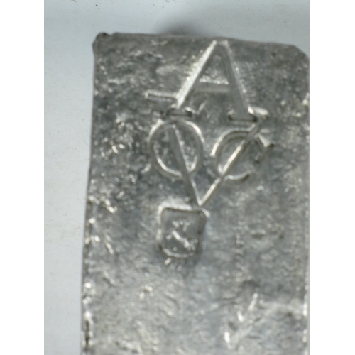 30 - A DUTCH EAST INDIA COMPANY (V.O.C.) SILVER INGOT SALVAGED FROM THE ROOSWIJK CARGO, CIRCA 1739stamped... 