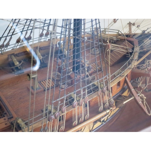 146 - A FINE 1:48 SCALE MODEL OF THE 44-GUN AMERICAN FRIGATE CONSTITUTION (