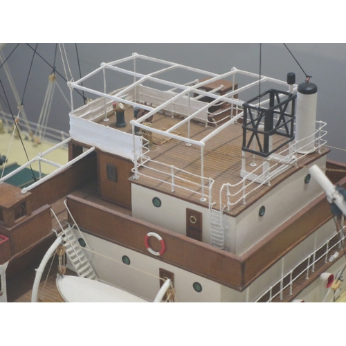 64 - A BUILDER'S-STYLE MODEL BY NORMAN HILL FOR THE S.S. SINNINGTON COURT, ORIGINALLY BUILT BY ARMSTRONG,... 