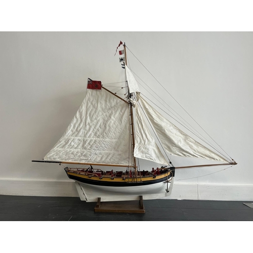 97 - A STRAIGHT-LINE POND MODEL FOR THE TEN-GUN ADMIRALTY REVENUE CUTTER PHEASANT [1770]
with 29in. carve... 