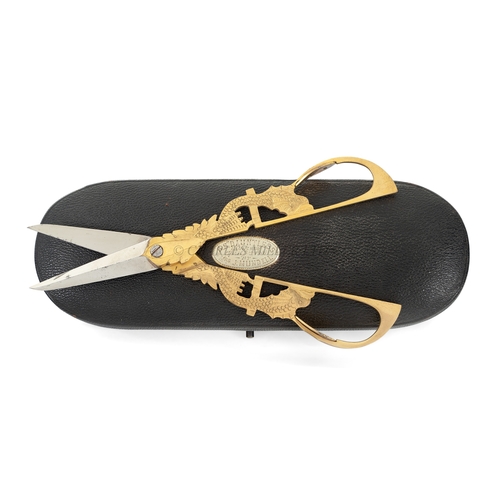 113 - A PAIR OF LAUNCHING SCISSORS FOR THE S.S. DAUNTLESS, 1901
the gilt-brass handles cut and engraved wi... 