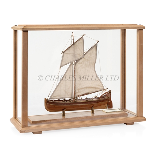 211 - A 1:48 SCALE SAILING AND PULLING LONGBOAT OF THE ROYAL NAVY, CIRCA 1800
the 10in. brass mounted plan... 