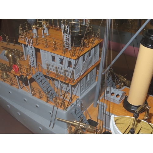 287 - A FINE AND DETAILED 1:67 SCALE BUILDER'S STYLE SHIP MODEL FOR THE SCOUT CRUISER H.M.S. ADVENTURE ORI... 