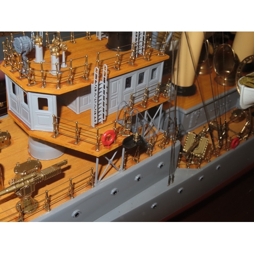 287 - A FINE AND DETAILED 1:67 SCALE BUILDER'S STYLE SHIP MODEL FOR THE SCOUT CRUISER H.M.S. ADVENTURE ORI... 