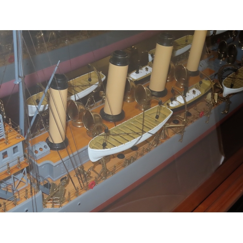 287 - A FINE AND DETAILED 1:67 SCALE BUILDER'S STYLE SHIP MODEL FOR THE SCOUT CRUISER H.M.S. ADVENTURE ORI... 