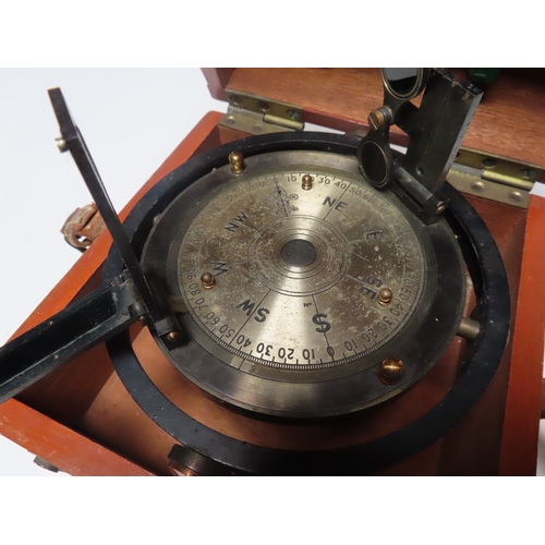 85 - A PELORUS COMPASS, MID 20TH-CENTURY 
with brass compass face, enamelled gimbal, rotating outer cours... 