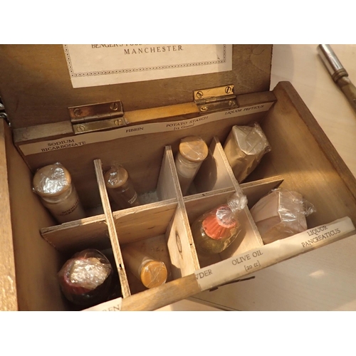 79 - Benger foods, process of digestion demonstration box with products