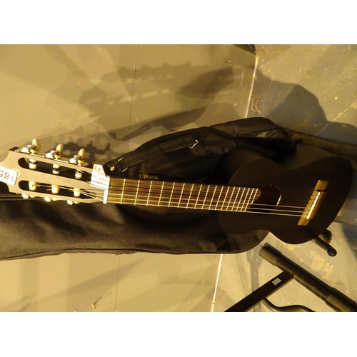 1855 - Yamaha guitalele gli with bag