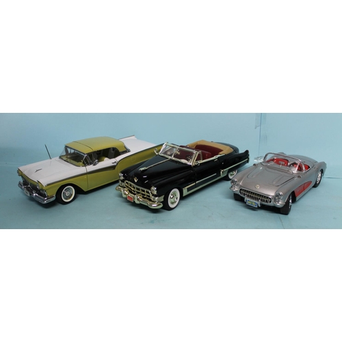 1704 - Sunstar Burago road legends lot of three 1:18 scale unboxed American cars (3)