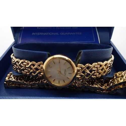 1124 - Ladies gold plated Rotary wristwatch with matching bracelet