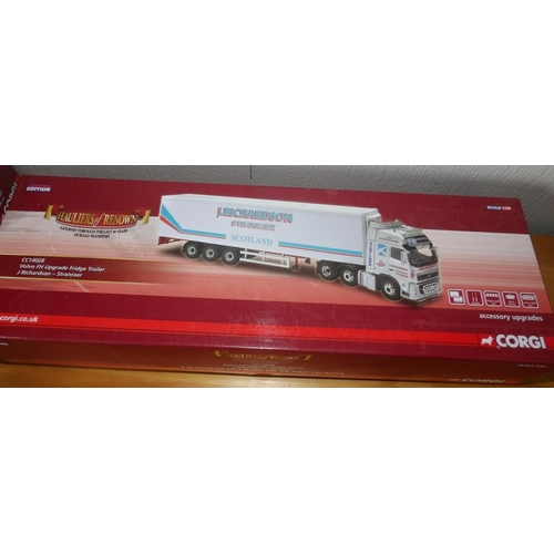 922 - Corgi 1.50 scale J. Richardson Volvo FH Upgrade Fridge trailer
P&P group 2 (£20 for the first item a... 