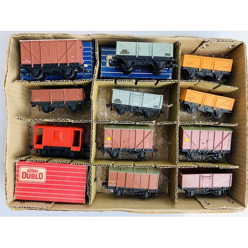 784 - 11x Hornby Dublo Various Assorted Freight Wagons 2x Boxed with 1x Additional Empty Box
P&P group 2 (... 