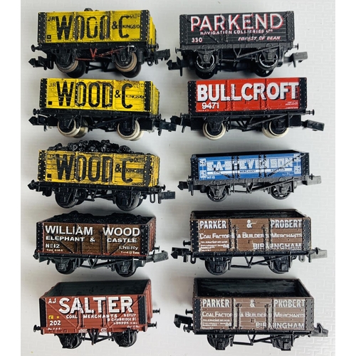 821 - 10x N Gauge Assorted Freight Wagons - All Unboxed
P&P group 2 (£20 for the first item and £2.50 for ... 