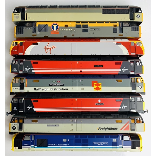 829 - 8x OO Gauge Diesel Loco Body's - Examples include Bachmann, Lima & ViTrains
P&P group 2 (£20 for the... 