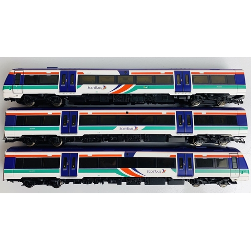 832 - Bachmann OO Gauge 32-461 Class 170 Turbostar Scotrail Livery 3x Car DMU - Unboxed
P&P group 2 (£20 f... 