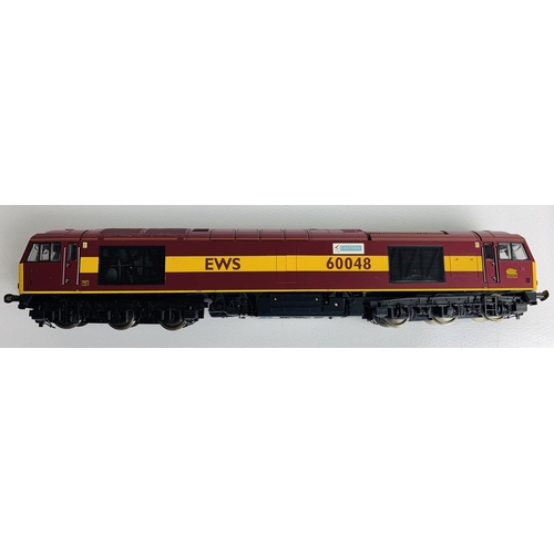 855 - Hornby OO Gauge Class 60 048 EWS Livery Diesel Loco - Unboxed
P&P group 1 (£16 for the first item an... 