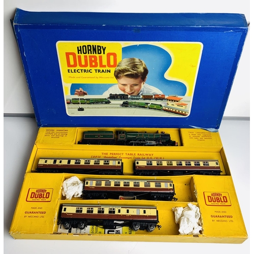 864 - Hornby Dublo 3-Rail EDP20 The Bristolian Train Set - Boxed
P&P group 2 (£20 for the first item and £... 
