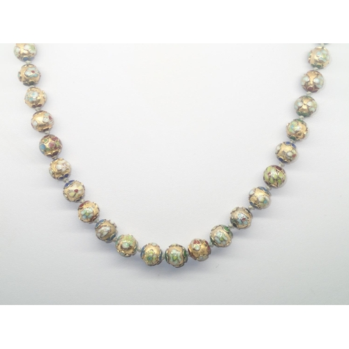 127 - Vintage Oriental enamelled yellow metal bead necklace, L: 52 cm
P&P group 1 (£16 for the first item ... 