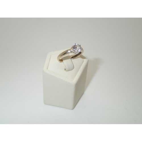 15 - 9ct gold CZ solitaire ring, size K, 1.7g
P&P group 1 (£16 for the first item and £1.50 for subsequen... 