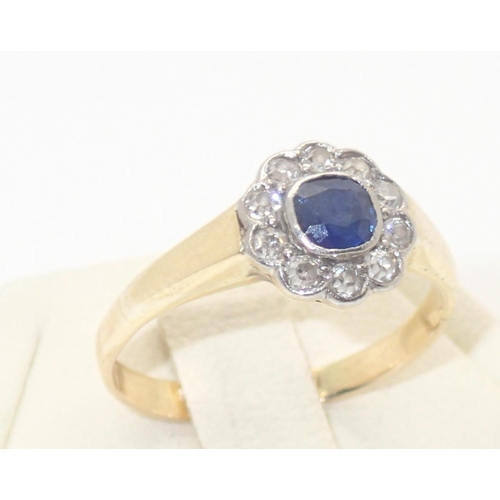 86 - Vintage 18ct gold sapphire and diamond cluster cocktail ring, size J/K, 2.4g Good order throughout
P... 