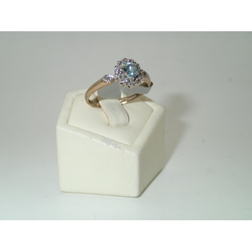 150A - 9ct gold, diamond cluster ring Size N/O 
P&P group 1 (£16 for the first item and £1.50 for subsequen... 