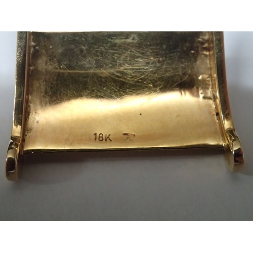 45 - 18ct gold belt buckle, 17.0g
P&P group 1 (£16 for the first item and £1.50 for subsequent items)