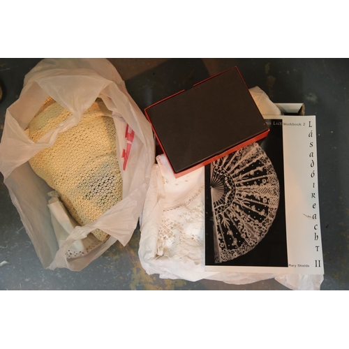 146 - Box of vintage lacework with a workbook. P&P Group 1 (£14+VAT for the first lot and £1+VAT for subse... 