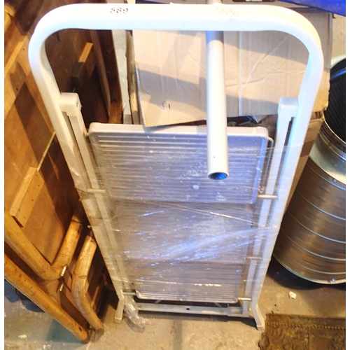 589 - Set of three step kitchen steps. This lot is not available for in-house P&P, please contact the offi... 