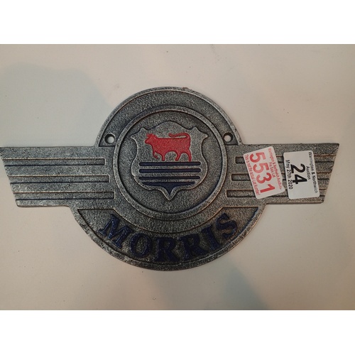 24 - Cast iron metal Morris motors sign L: 27 cm. P&P Group 2 (£18+VAT for the first lot and £2+VAT for s... 