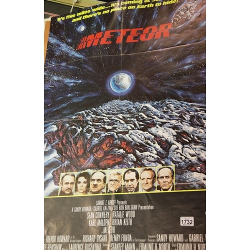 1732 - One sheet American film poster Meteor 1979 70 x 100 cm. P&P Group 2 (£18+VAT for the first lot and £... 