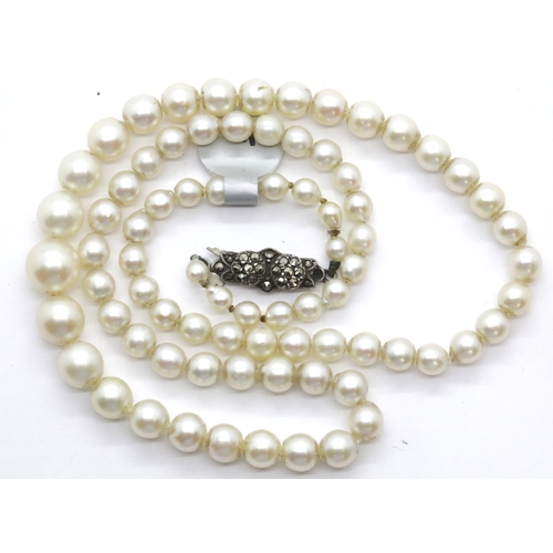 1013 - Vintage real pearl graduated 18