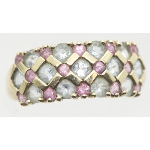 1046 - 9ct gold, pink and white stone ring, size R, 3.1g. P&P Group 1 (£14+VAT for the first lot and £1+VAT... 