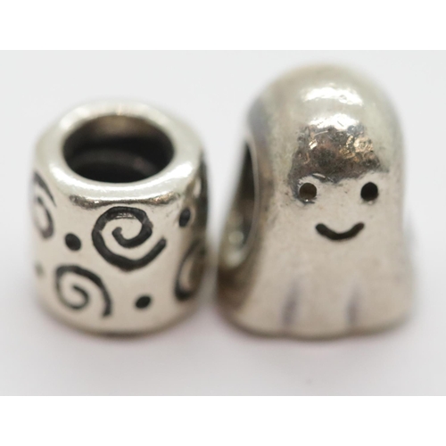 1194 - Two Pandora charms stamped A.L.E. P&P Group 1 (£14+VAT for the first lot and £1+VAT for subsequent l... 