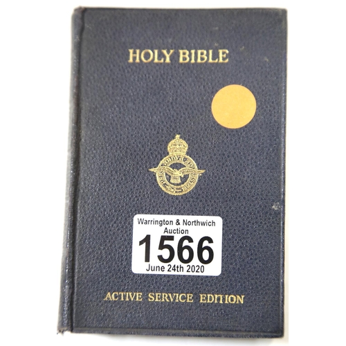 1566 - British WWII Active Service Edition Holy Bible, RAF, issued from 1939. P&P Group 1 (£14+VAT for the ... 